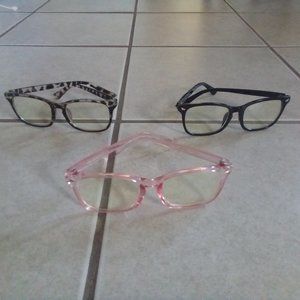 3 pack blue light glasses.